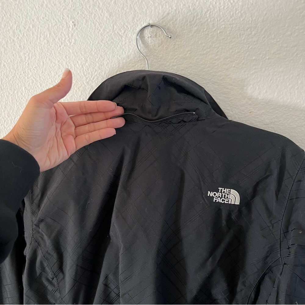 THE NORTH FACE Woman’s Snowboard Jacket Coat Black Pink - Picture 8 of 8